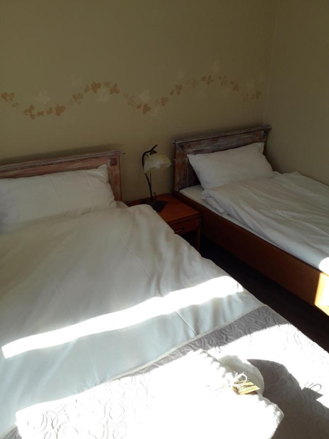 Baronka Bed & Breakfast & Bistrot Betliar Extérieur photo